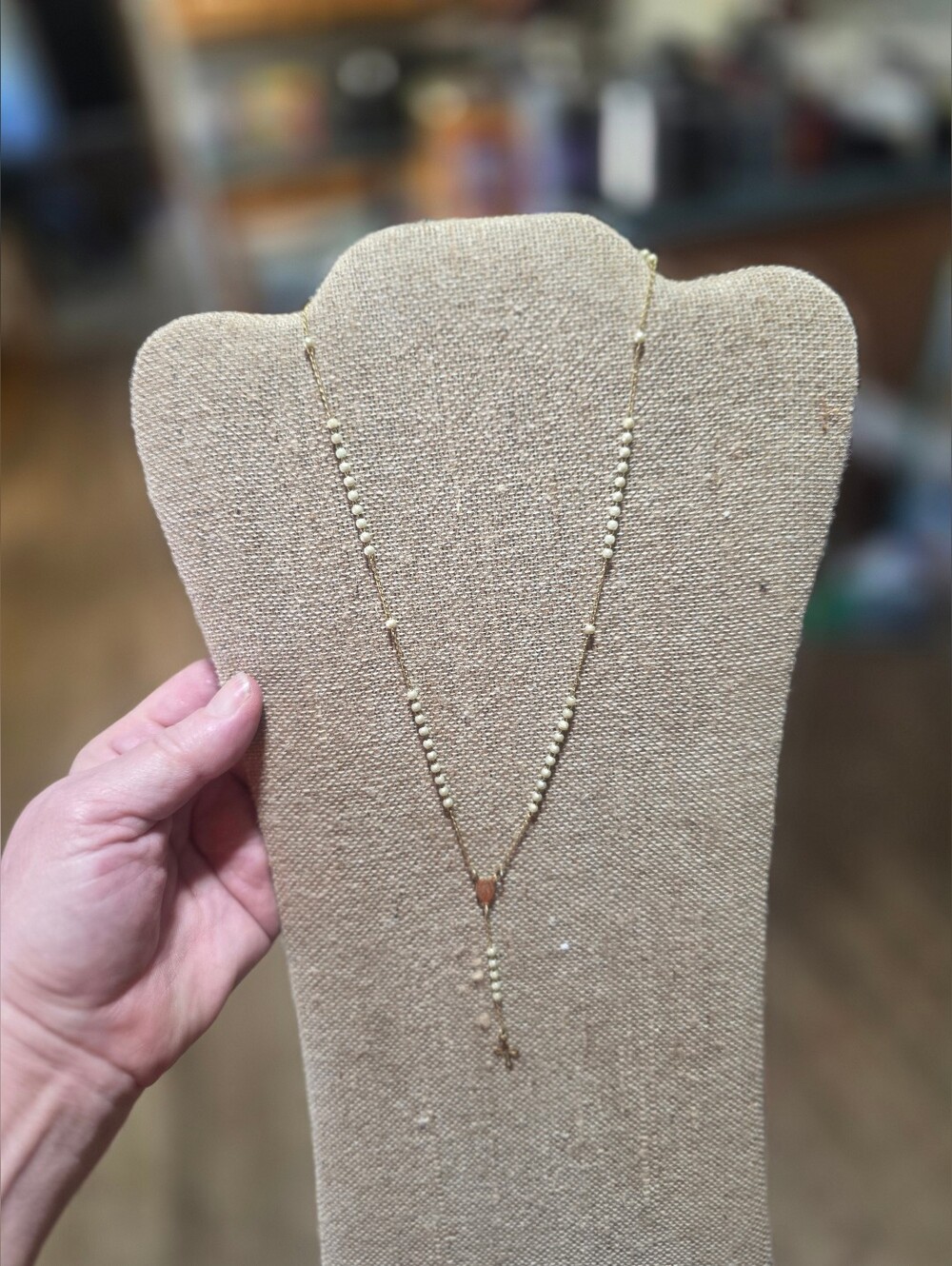 Small Vintage Rosary - Picture 6 of 11